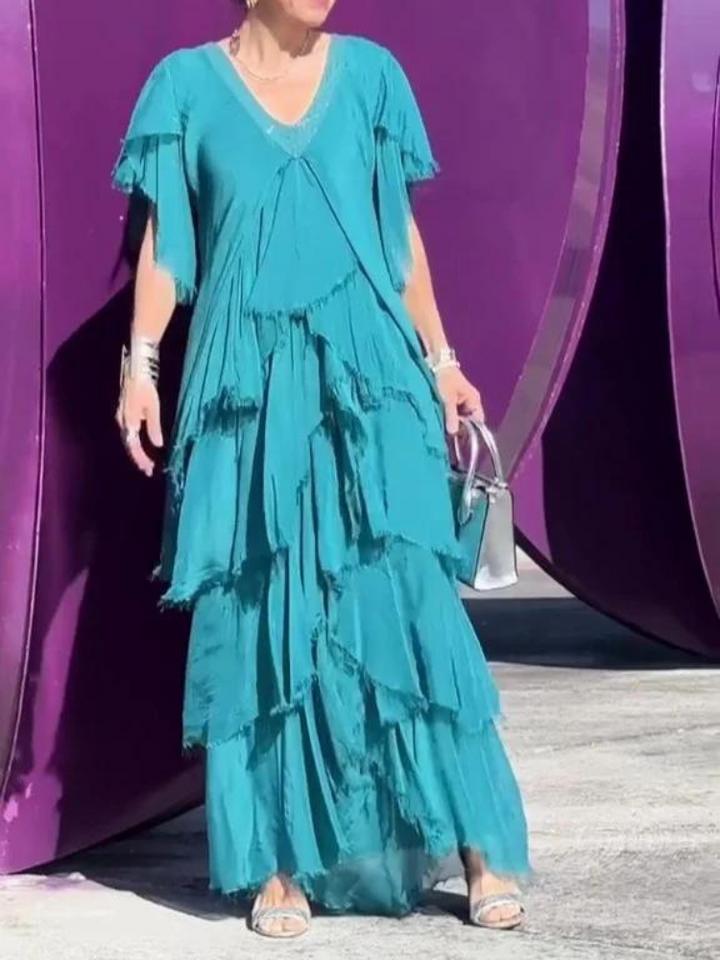 Vestido Serengeti: Elegância Moderna fundida com Riquezas Ancestrais