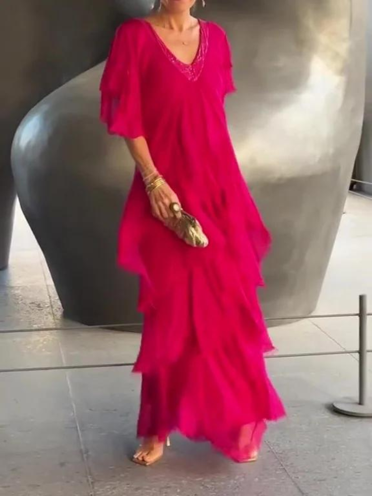 Vestido Serengeti: Elegância Moderna fundida com Riquezas Ancestrais