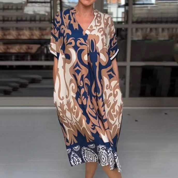 Vestido midi solto com decote em V estampado