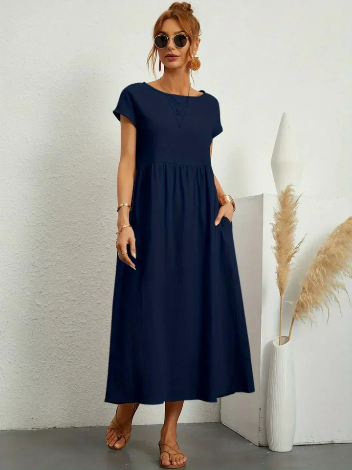 Jenna – Vestido Elegante com Decote Redondo
