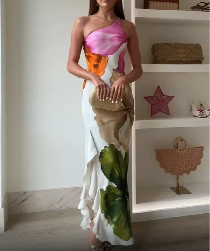 Vestido de cocktail de verão para mulher