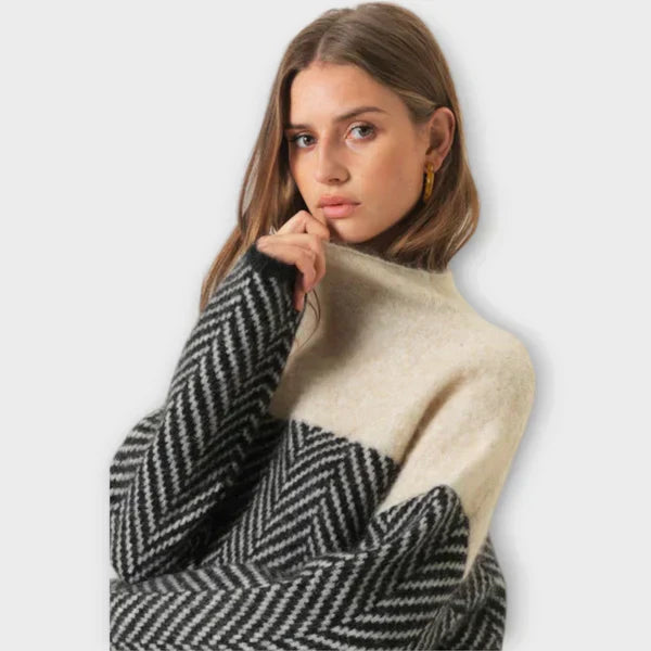 Marta - Suéter Suave de Gola Alta