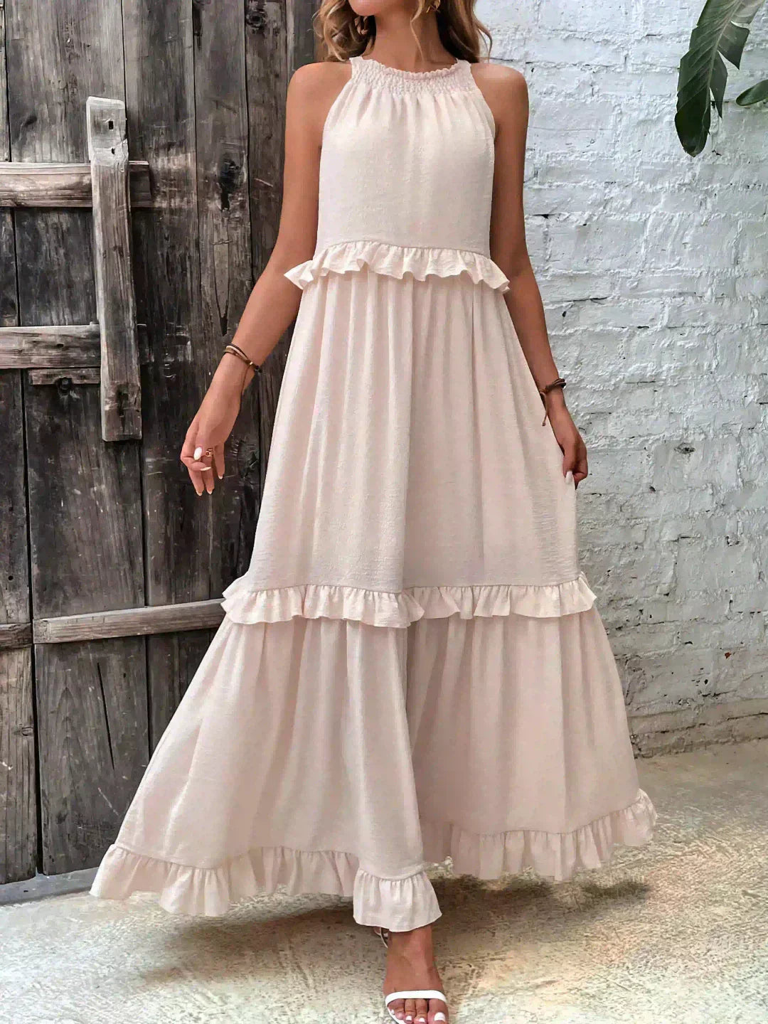 Madeline - Vestido Elegante com Folhos