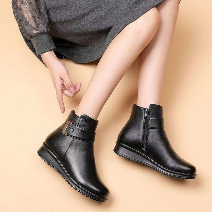 Velorna - Botas de veludo com fivela metálica em pele genuína